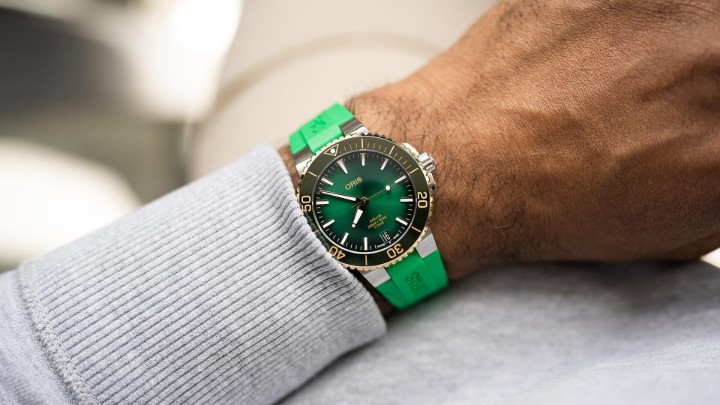 Bild von Oris Aquis Date Calibre 400