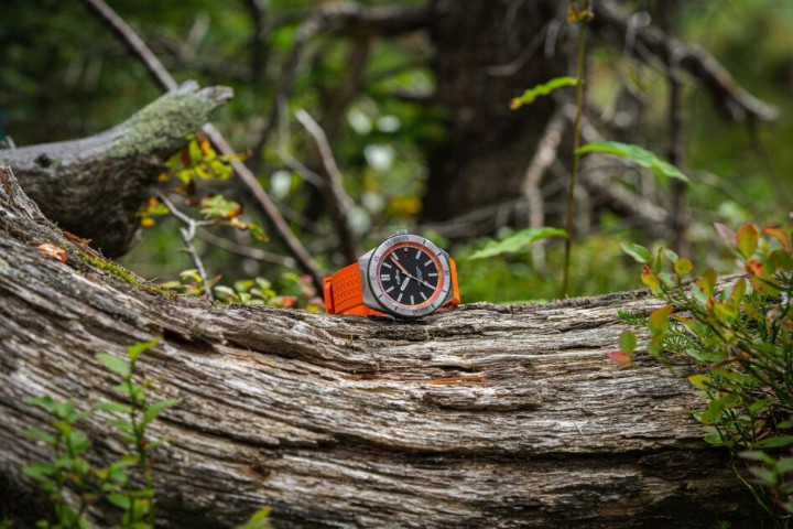 Bild von Fortis Marinemaster M-44 Amber Orange