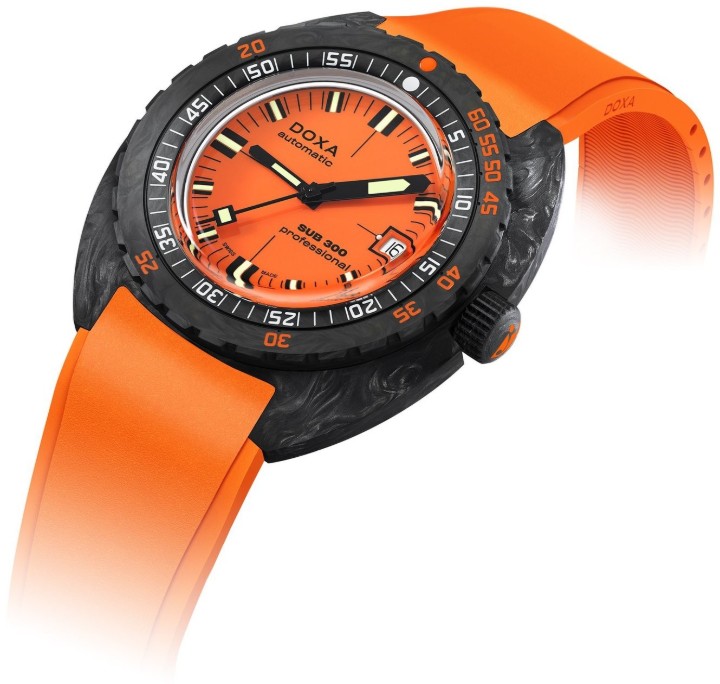 Bild von Doxa SUB 300 Carbon Professional