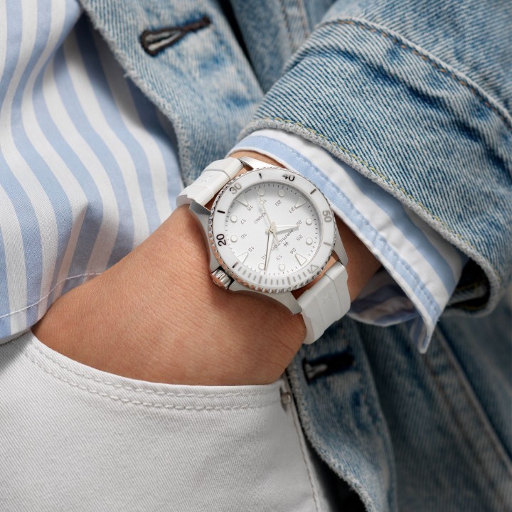 Bild von Hamilton Khaki Navy Scuba Quartz