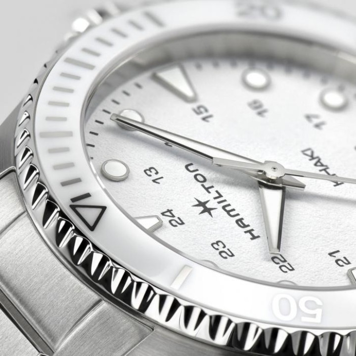Bild von Hamilton Khaki Navy Scuba Quartz