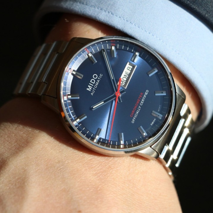 Bild von Mido Commander II Chronometer