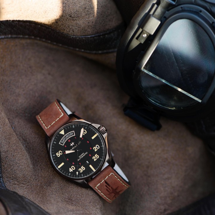 Bild von Hamilton Khaki Aviation Pilot Day Date