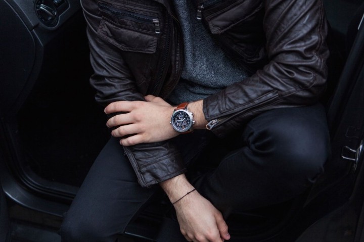 Bild von Hamilton Khaki Aviation X-Wind GMT Chrono Quartz