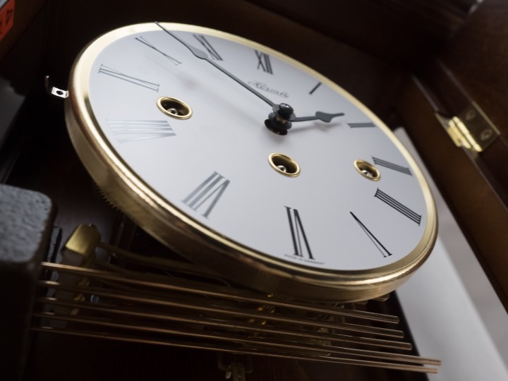 Bild von Wanduhr Hermle