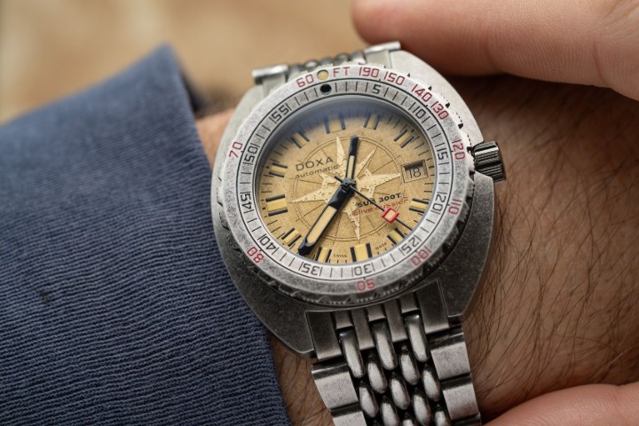 Bild von Doxa SUB 300T Clive Cussler Edition