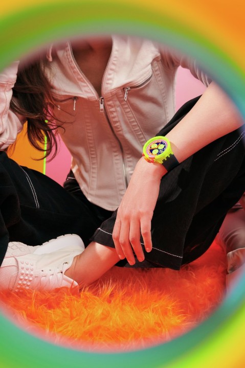 Obrázek Swatch Neon to the Max