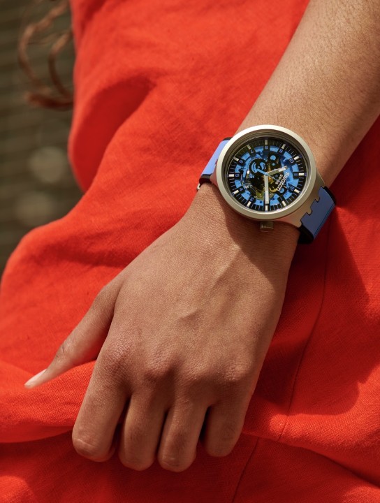 Bild von Swatch Blue Daze
