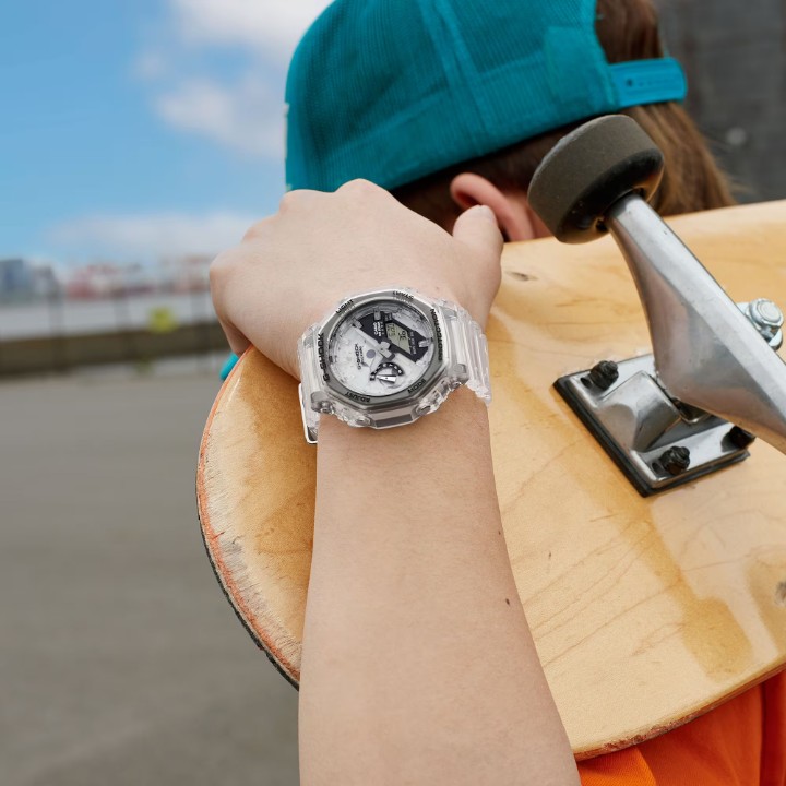 Bild von Casio G-Shock 40th Anniversary Clear Remix
