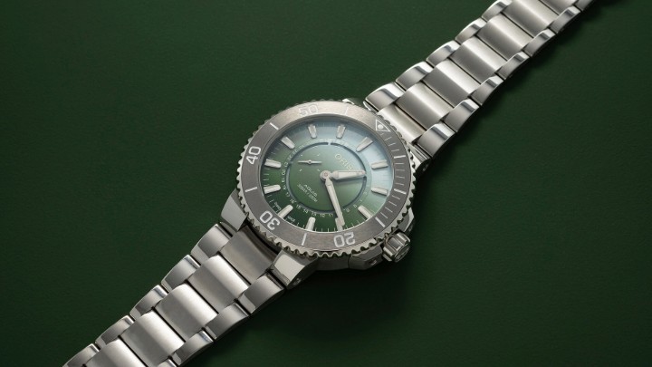 Bild von Oris Aquis Dat Watt Limited Edition II
