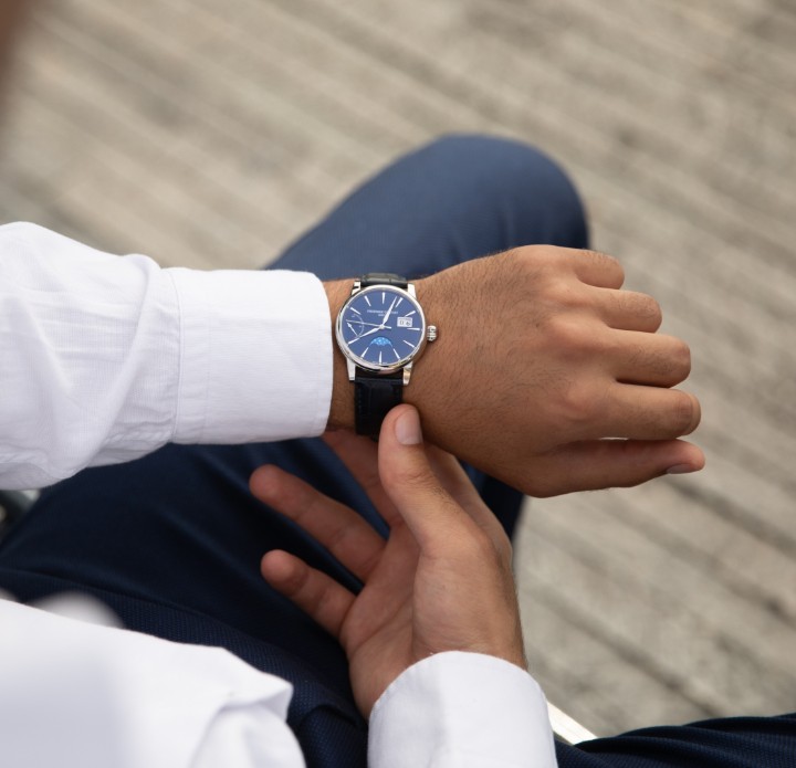 Bild von Frederique Constant Manufacture Classic Power Reserve Big Date