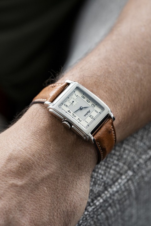 Bild von Alpina Alpiner Heritage Carrée Automatic 140 Years