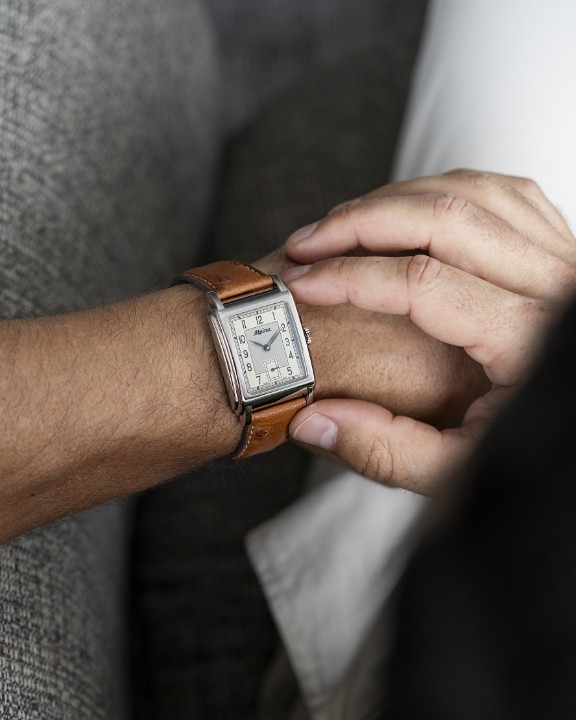Bild von Alpina Alpiner Heritage Carrée Automatic 140 Years