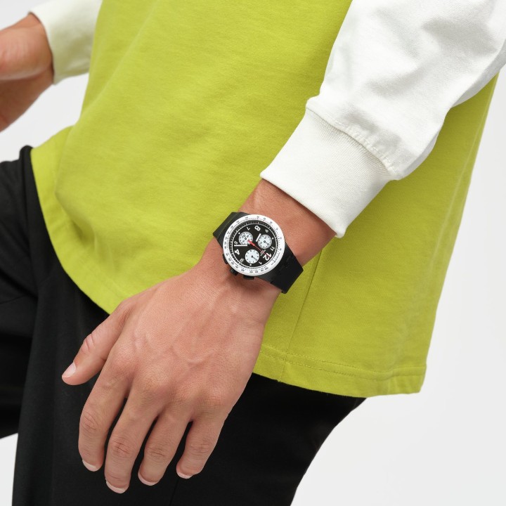 Bild von Swatch Nothing Basic About Black