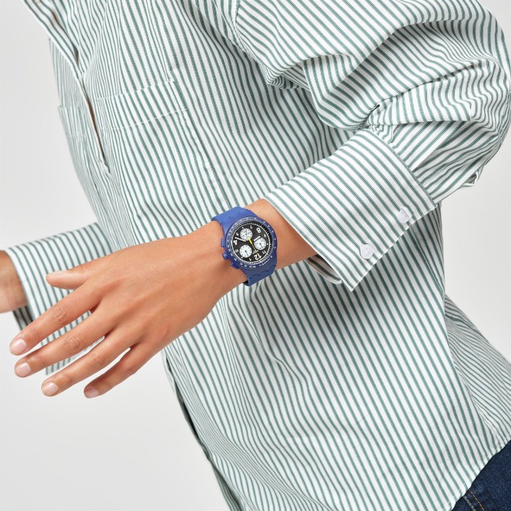 Bild von Swatch Nothing Basic About Blue