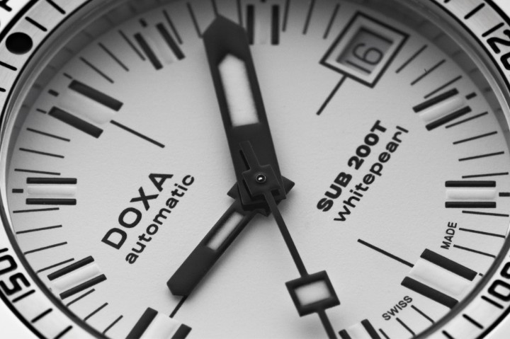 Bild von Doxa SUB 200T Whitepearl