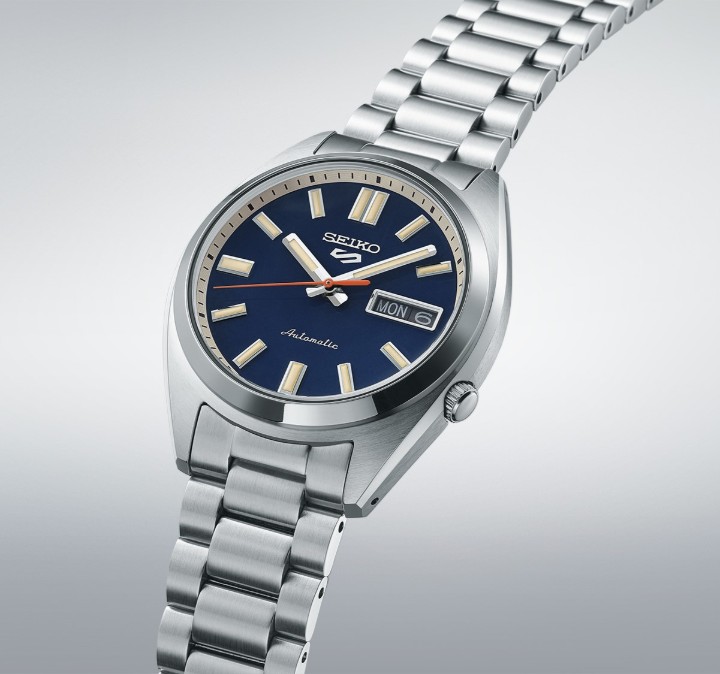 Bild von Seiko 5 Sports SNXS ‘Rinse Blue’