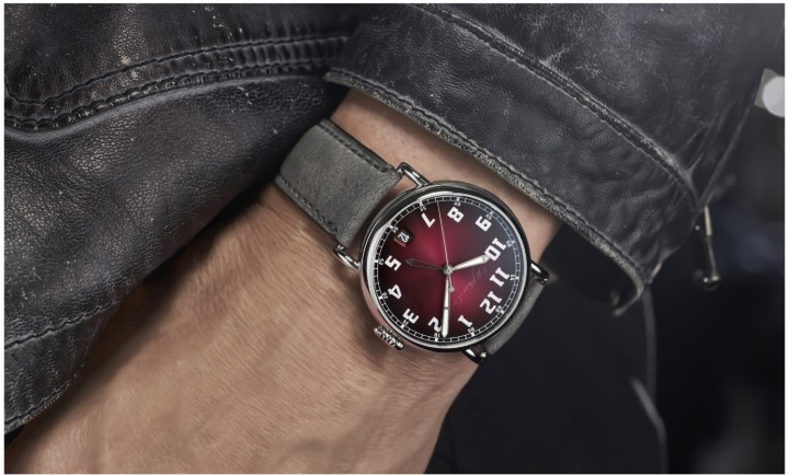 Bild von H. Moser & Cie Heritage Dual Time