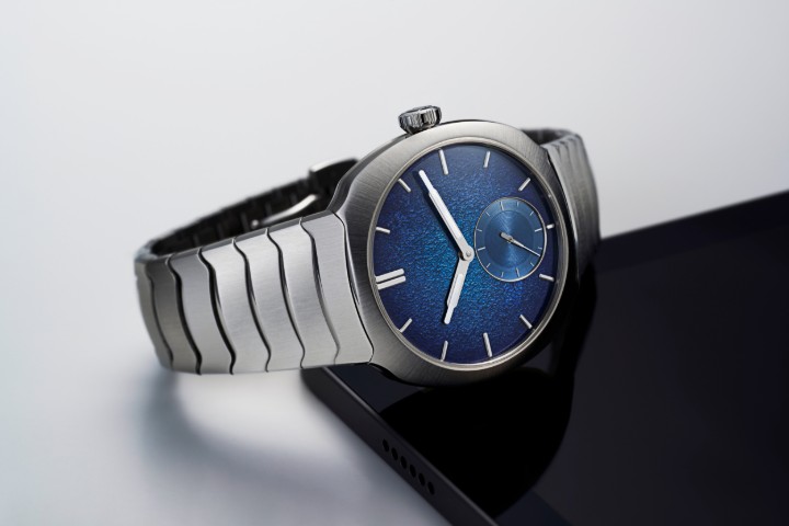 Bild von H. Moser & Cie Streamliner Small Seconds Blue Enamel