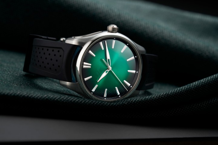 Bild von H. Moser & Cie Pioneer Centre Seconds Cosmic Green