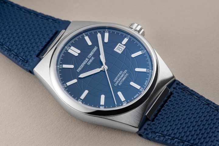 Bild von Frederique Constant Highlife Automatic COSC