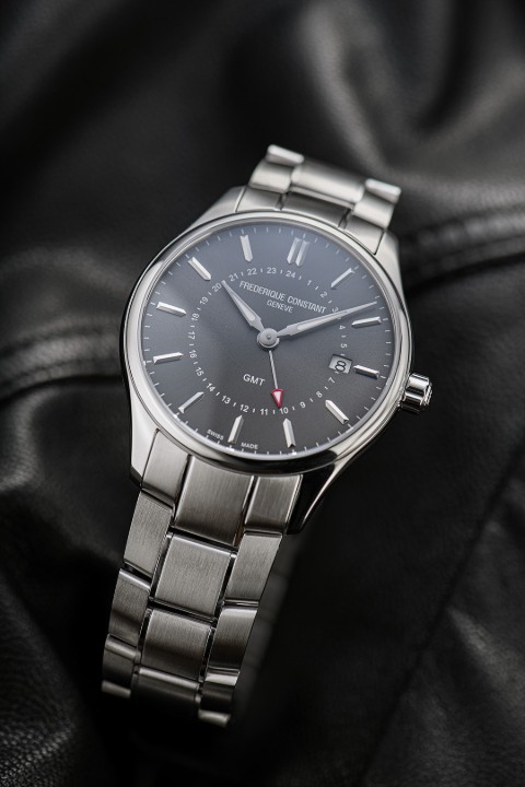 Bild von Frederique Constant Classics Quartz GMT
