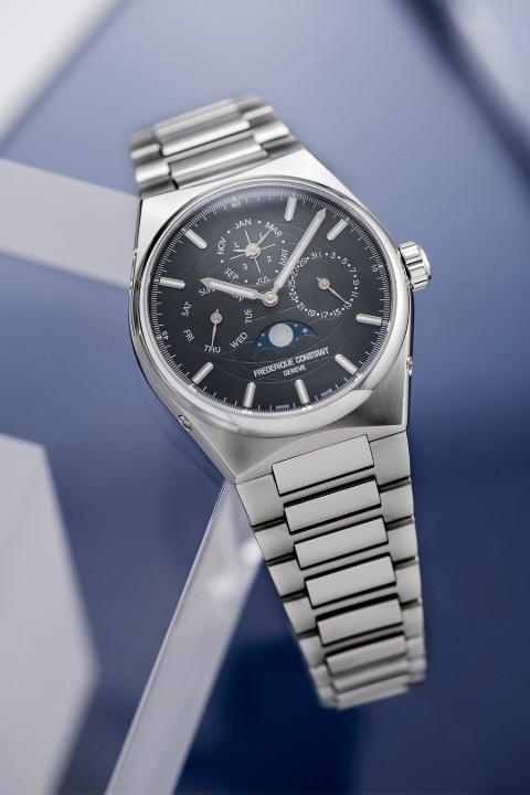 Bild von Frederique Constant Highlife Perpetual Calendar Manufacture