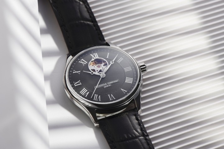 Bild von Frederique Constant Classics Heart Beat Automatic