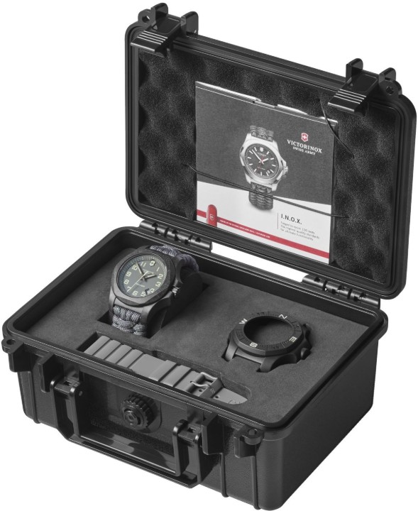 Bild von Victorinox I.N.O.X. Carbon