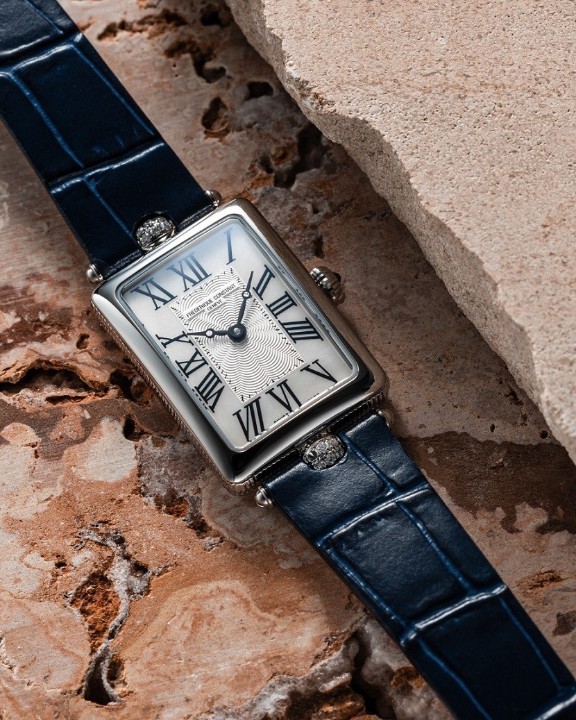 Bild von Frederique Constant Classics Art Deco Carrée