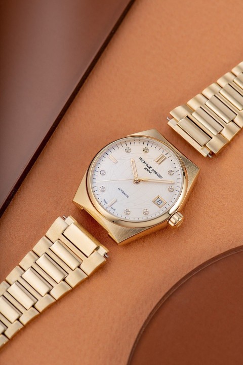 Bild von Frederique Constant Highlife Ladies Automatic
