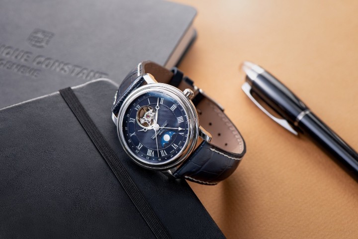 Bild von Frederique Constant Classics Heart Beat Moonphase