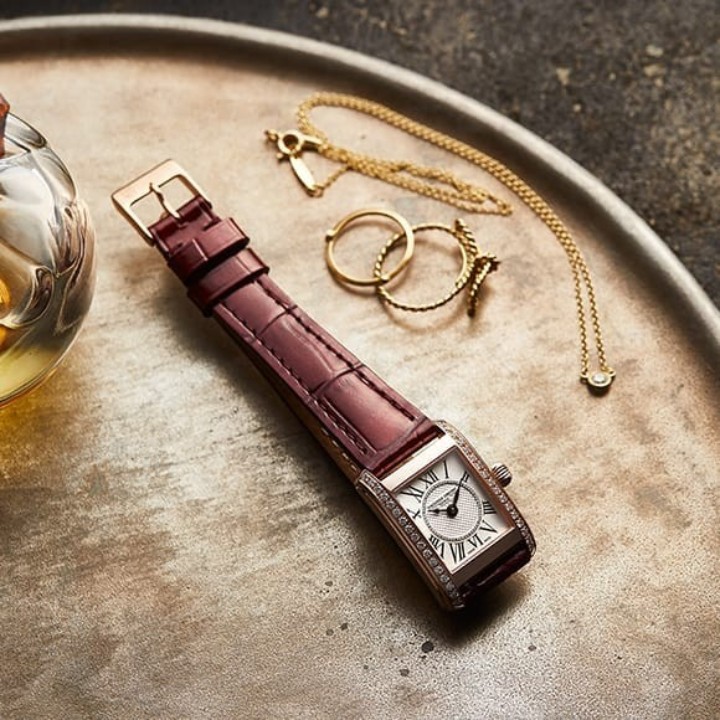 Bild von Frederique Constant Classics Carrée Ladies