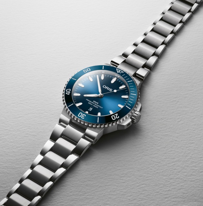 Bild von Oris Aquis Date