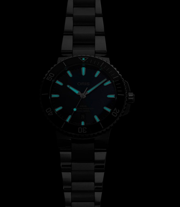 Bild von Oris Aquis Date
