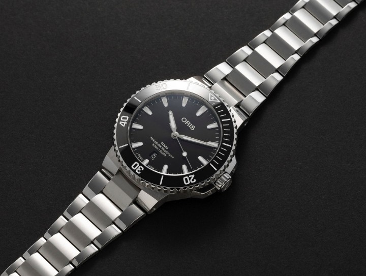 Obrázek Oris Aquis Date