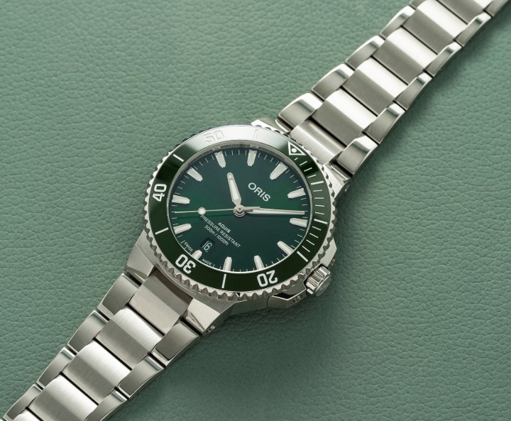 Obrázek Oris Aquis Date