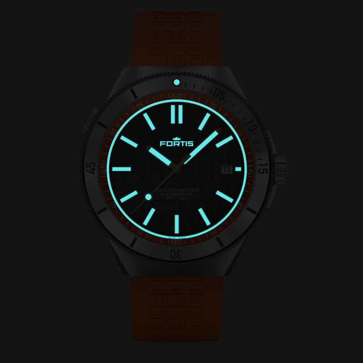 Bild von Fortis Marinemaster M-44 Amber Orange
