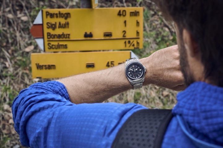 Bild von Victorinox Journey 1884 Quartz