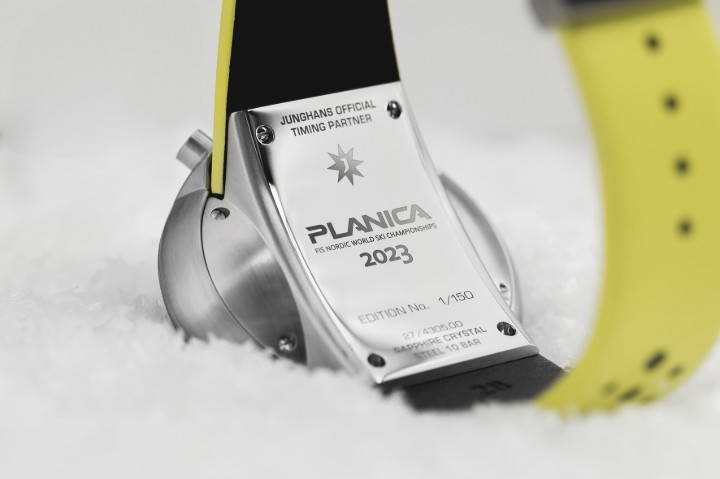 Bild von Junghans 1972 Competition Limited Edition FIS Lemon