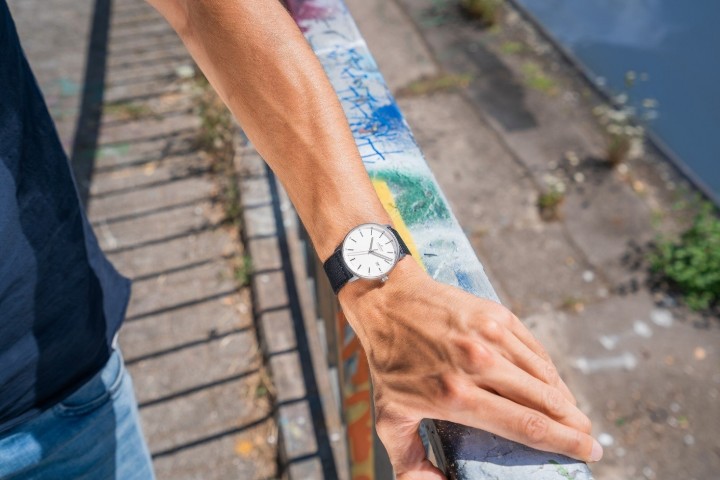 Bild von Junghans Form A Titan