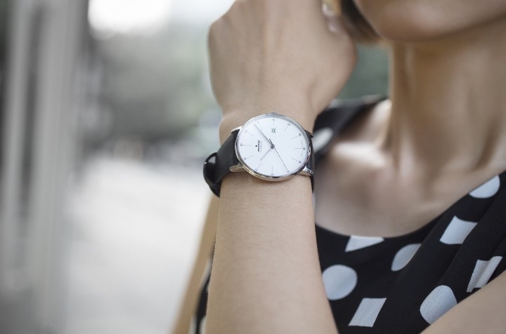 Bild von Junghans Form A