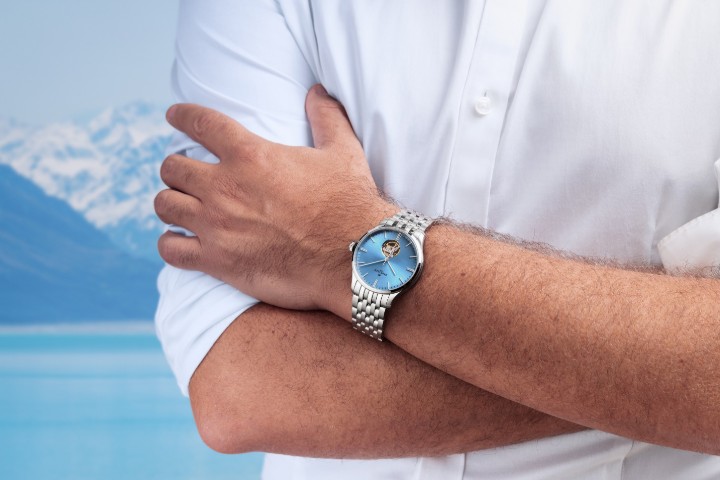 Bild von Perrelet Weekend Open Heart Ice Blue