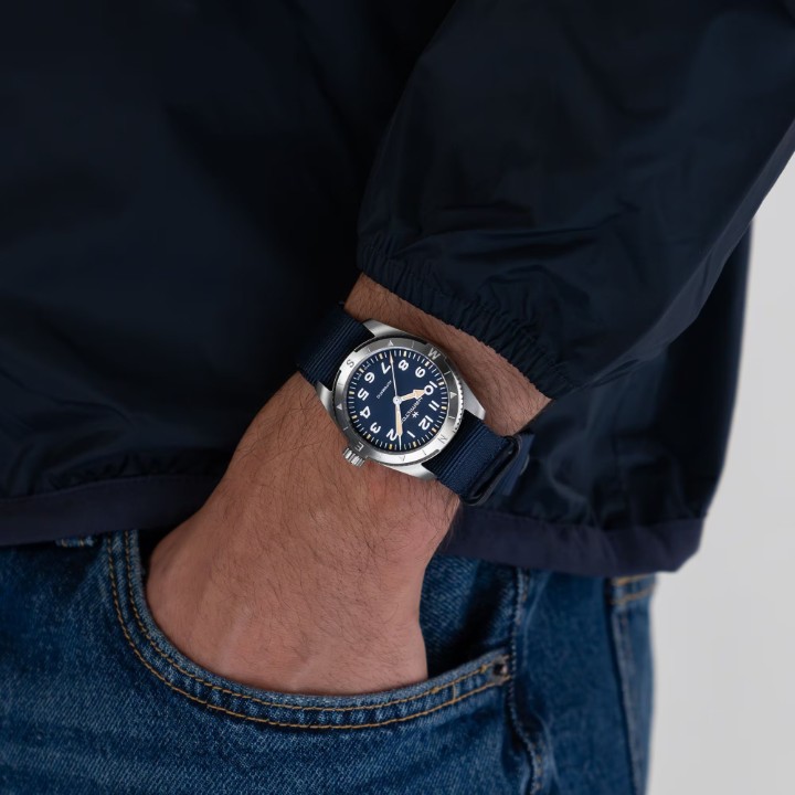 Bild von Hamilton Khaki Field Expedition Auto