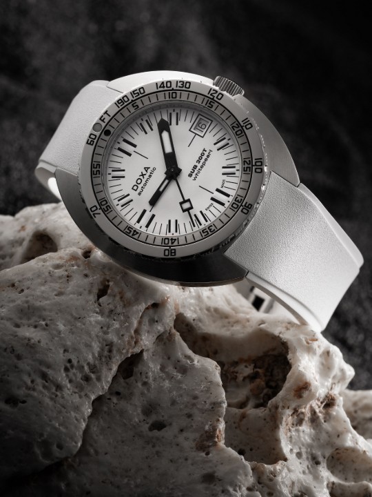Bild von Doxa SUB 200T Whitepearl