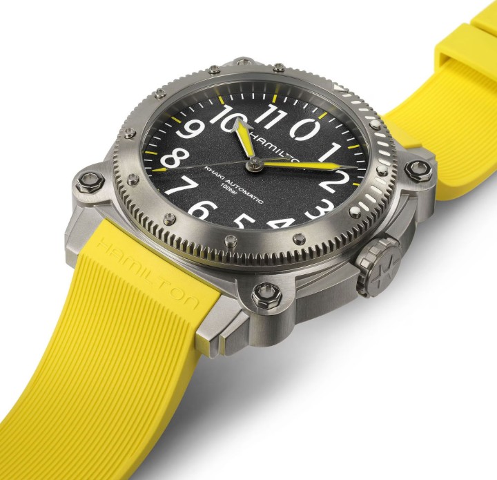 Bild von Hamilton Khaki Navy BeLOWZERO Auto Titanium