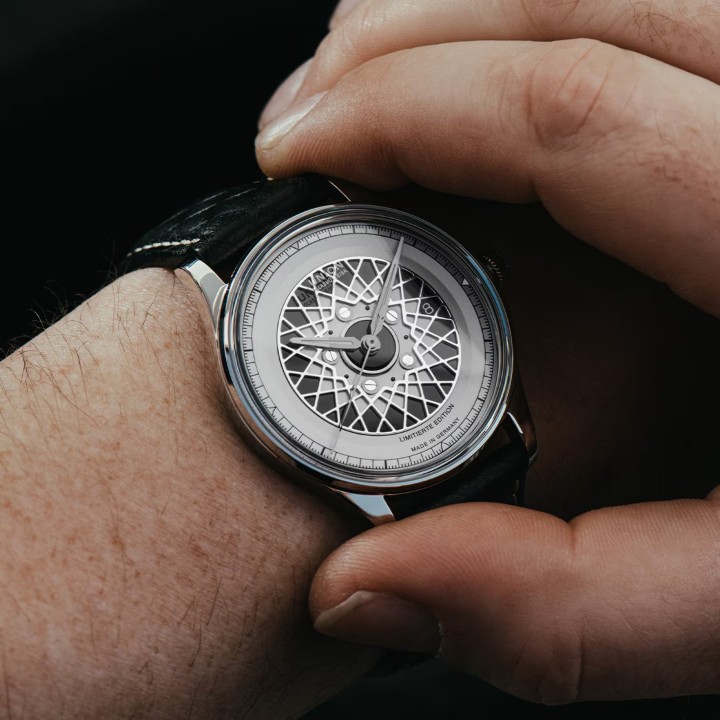 Bild von Union Glashütte Noramis Date Limited Edition Deutschland Klassik 2024