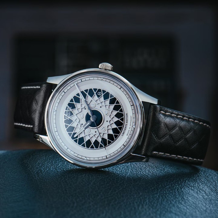 Bild von Union Glashütte Noramis Date Limited Edition Deutschland Klassik 2024