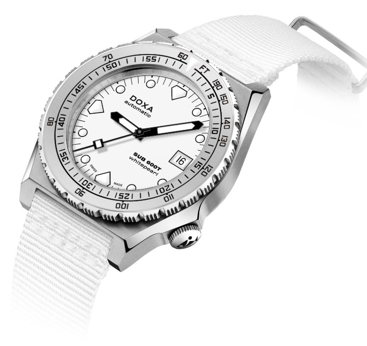 Bild von Doxa SUB 600T Whitepearl