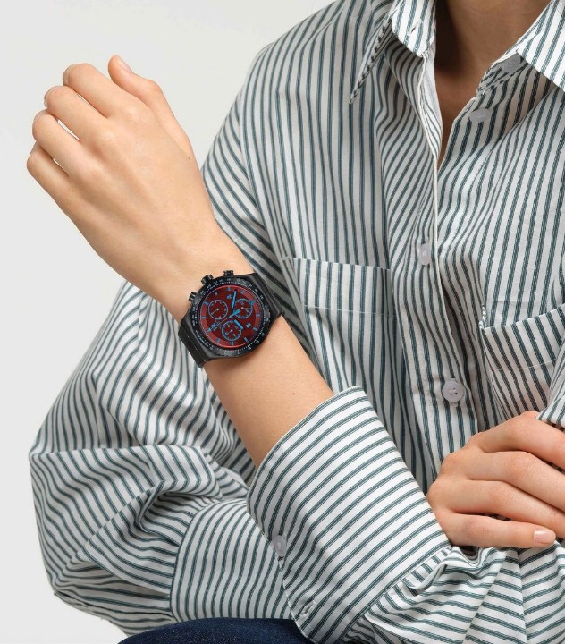 Bild von Swatch Crimson Mystique